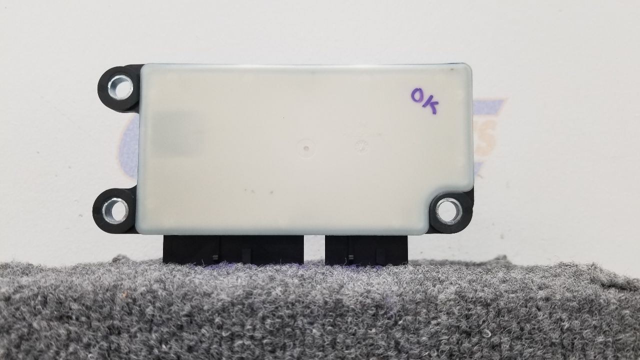 15 CHEVY SILVERADO 2500 SRS BAG MODULE 13592880