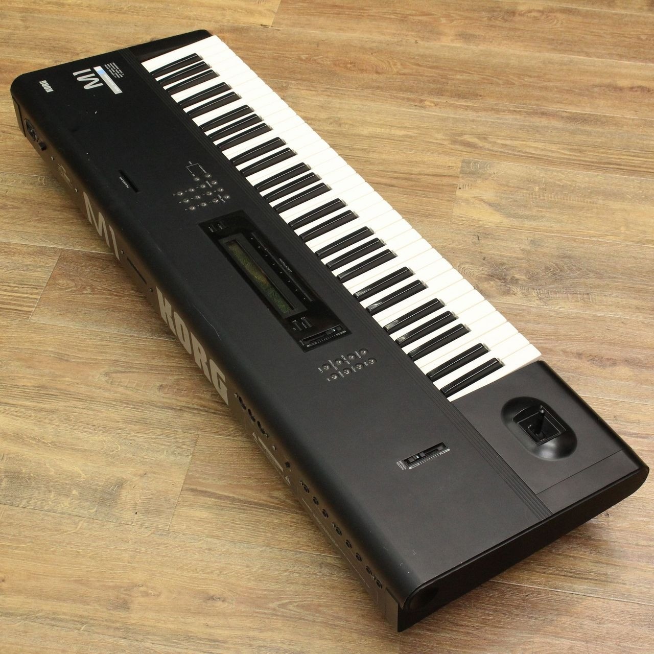 KORG M1 Music Workstation 61-Key Synthesizer AI Synthesis Sequencer Tested Works