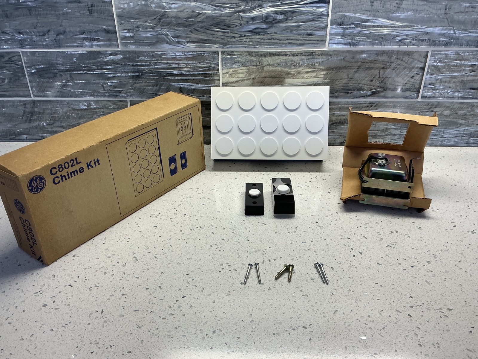 Vintage 1970’s NOS MCM GE Doorbell Chime Model C-802L Mid Century Modern LEGO