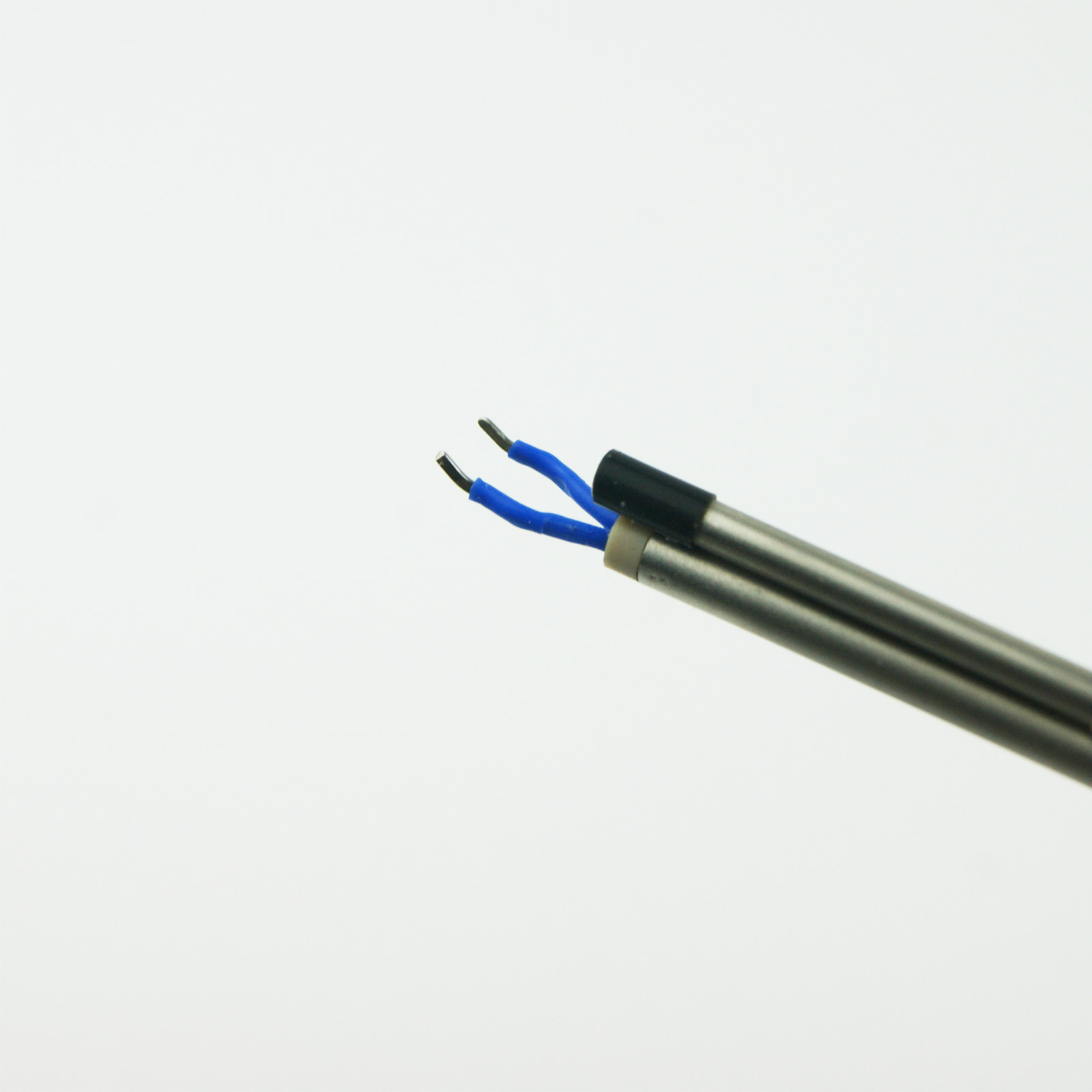 Nasal bipolar forceps