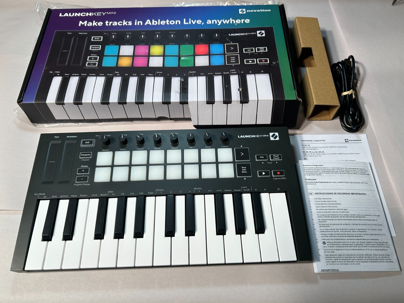 Novation Launchkey Mini MK3 MIDI Controller w/ Box & Accessories
