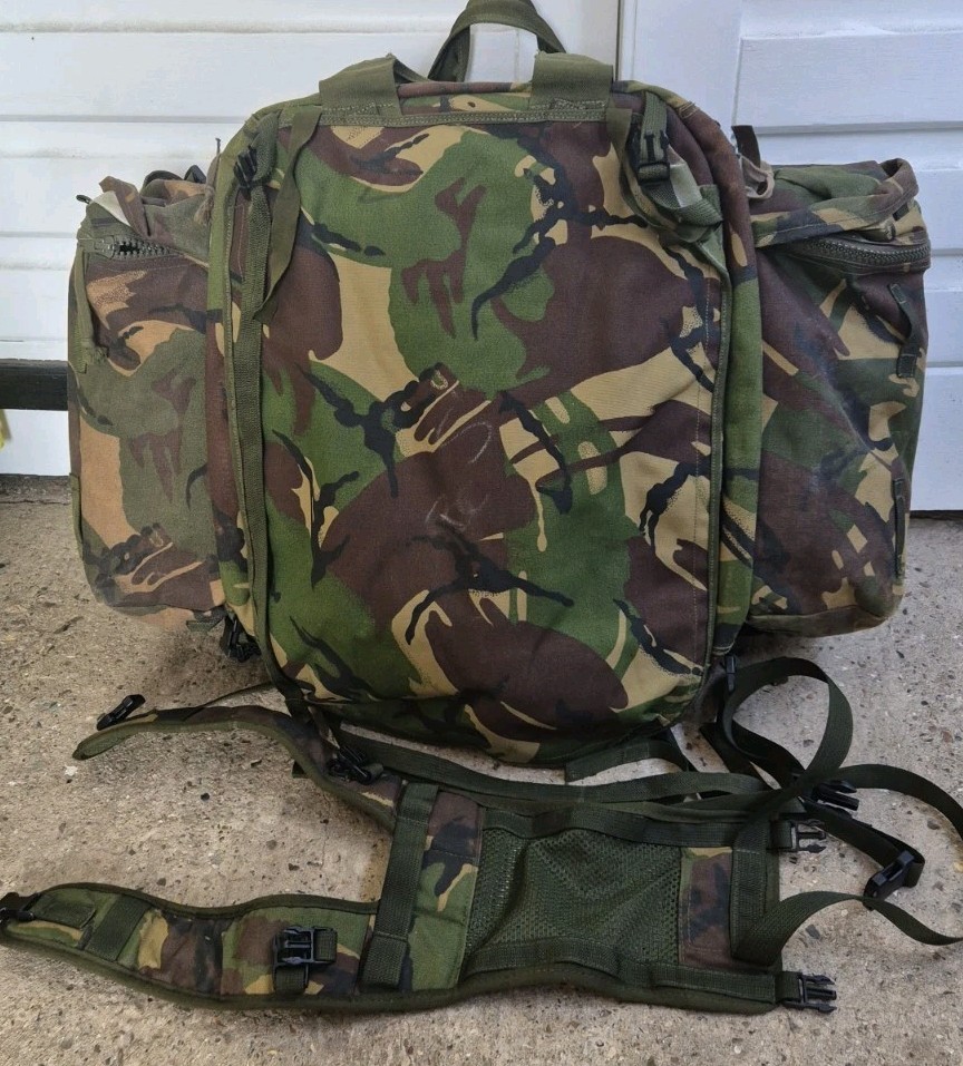 Genuine British Army Bergen DPM Turtle Rucksack Other Arms 70L Side Pockets,Yoke