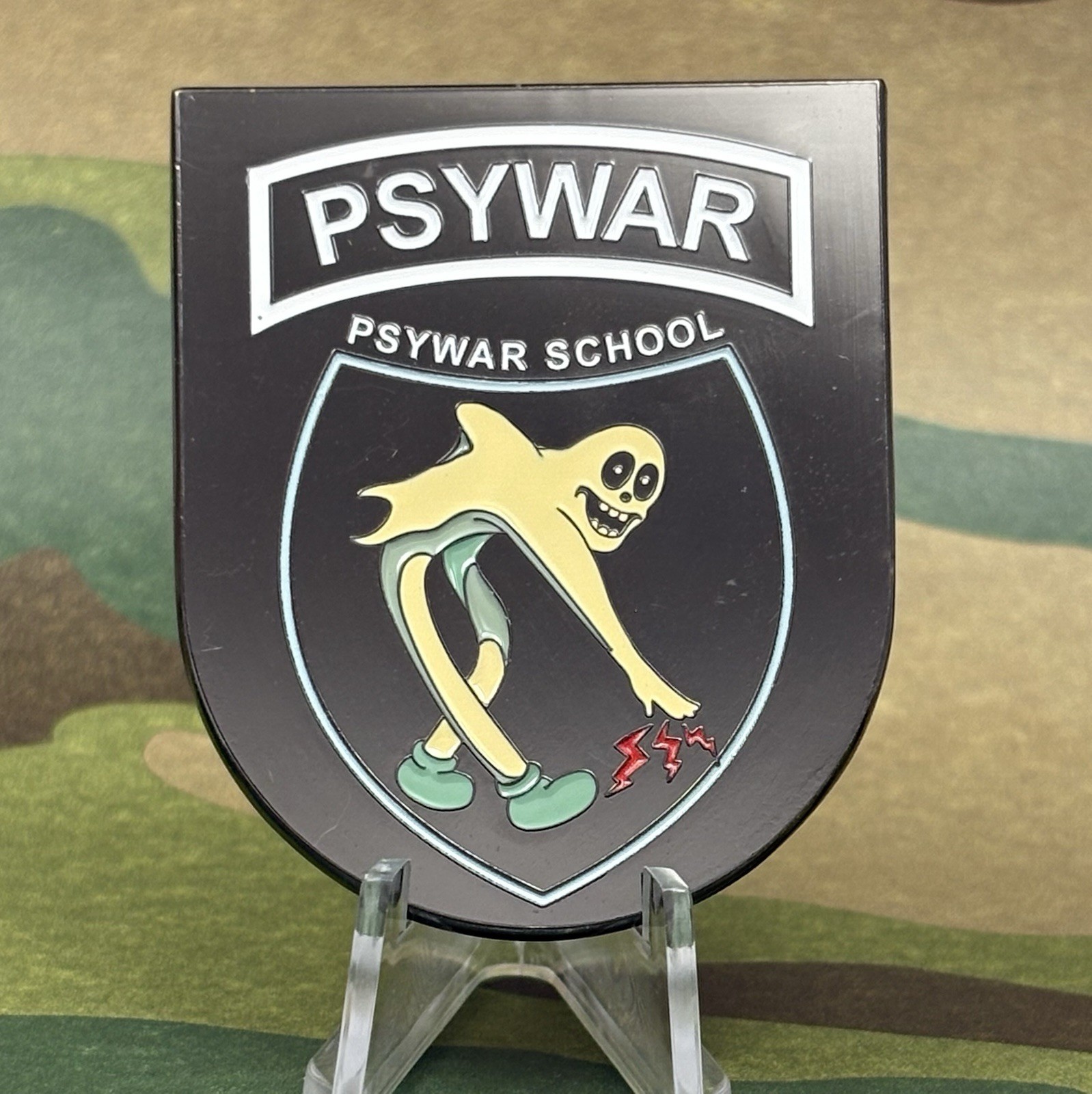 US Army JFK Special Warfare Center And PSYWAR School Challenge Coin SWCS PSYOPS