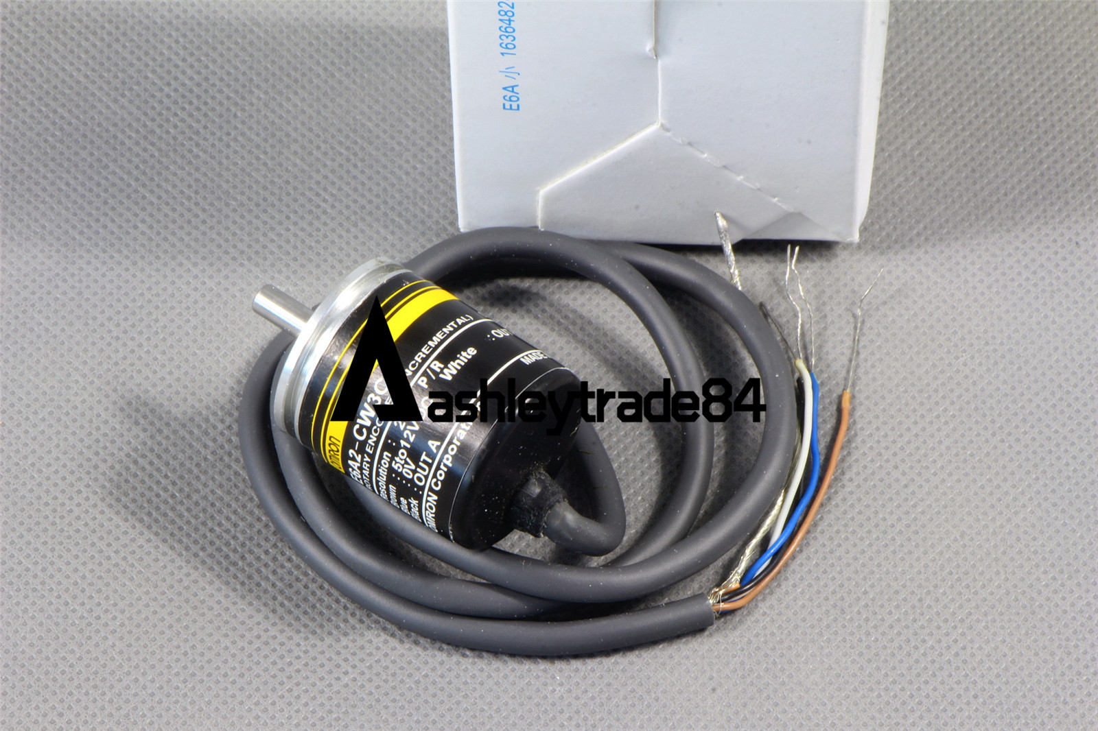 1PCS OMRON Rotary Encoder E6A2-CW3C 200P/R E6A2CW3C New