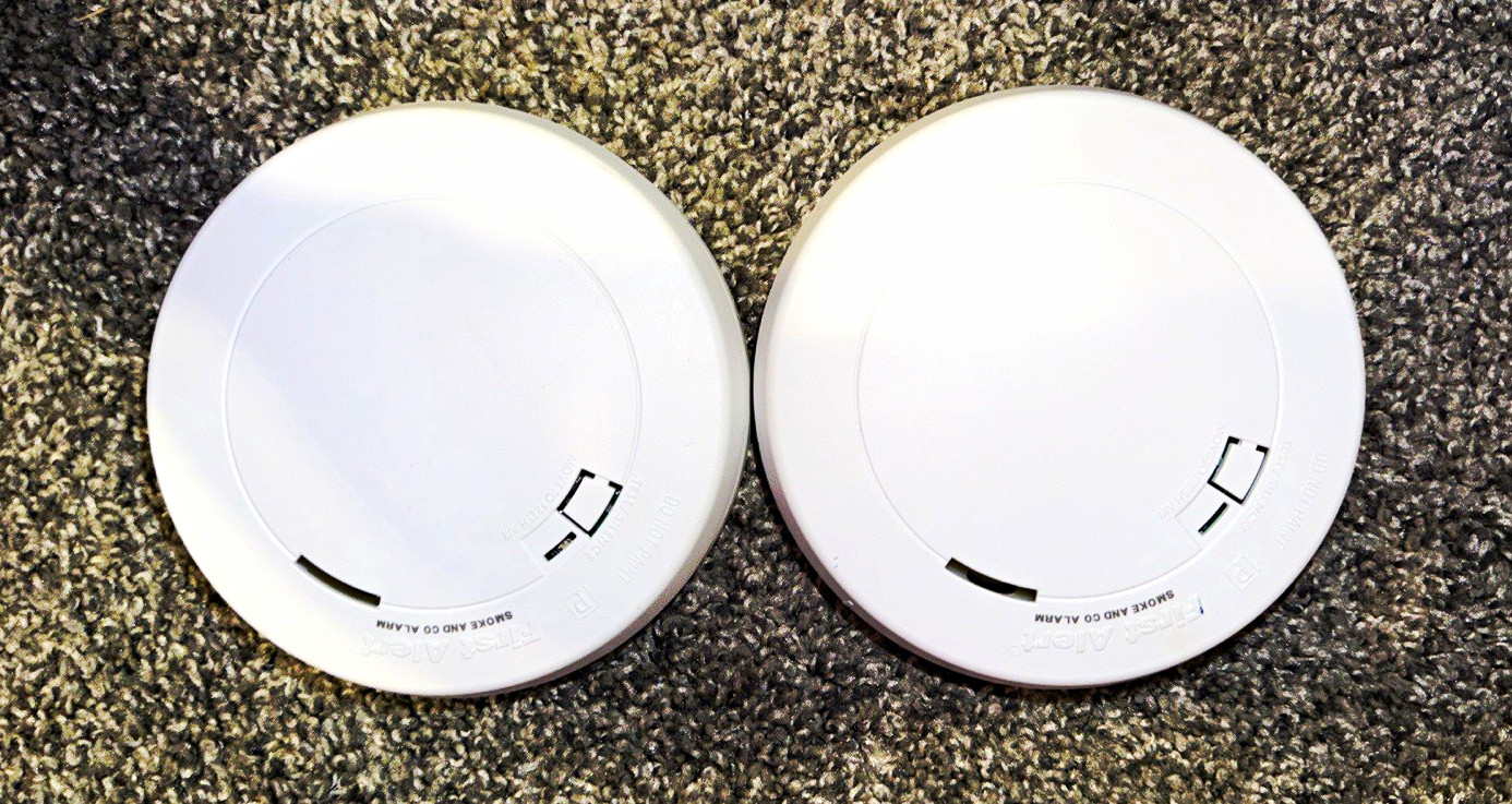 First Alert Smoke and CO Alarm - Model/MPN: SMOKE AND CO ALARM