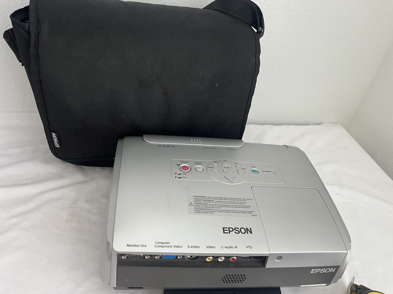 EPSON EMP-S4 LCD PROJECTOR W/ Remote