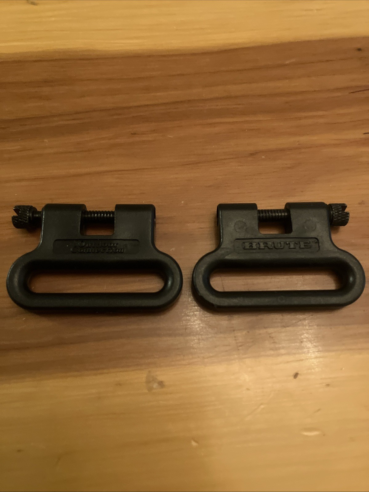 Brute Outdoor Connection Black Swivel Sling Set For 1.25” Sling