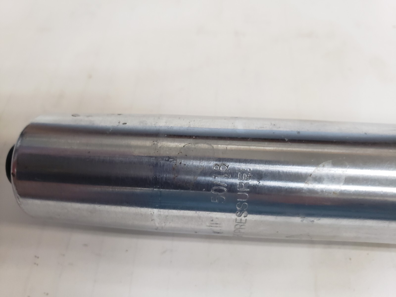 KGS 50/18 Pneumatic Seat Cylinder 20"
