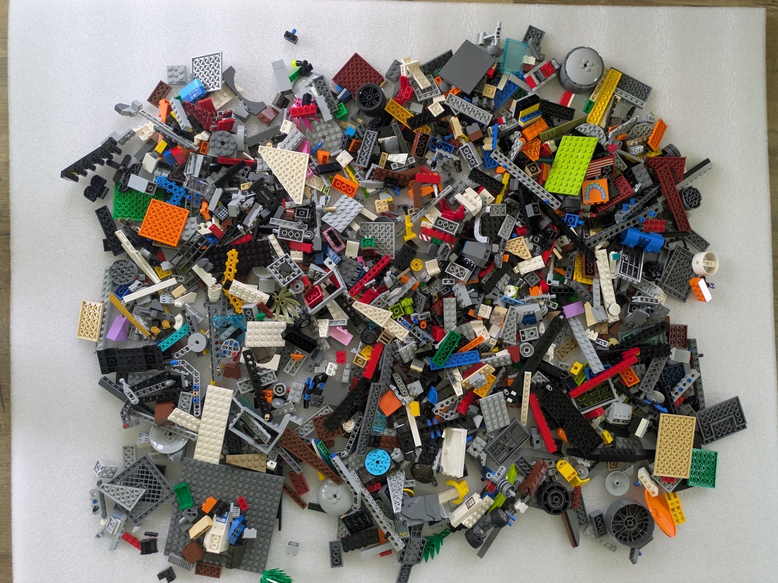 LEGO 5 LBS NICE CLEAN LOT bricks parts pcs accessories. WASHED. NO JUNK.LOT 77
