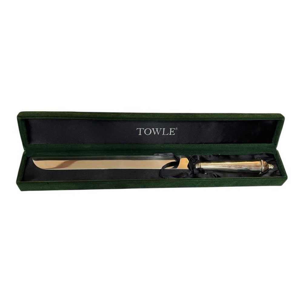 Towle Copenhagen Silver Plated Cake Knife with Elegant Green Velvet Box