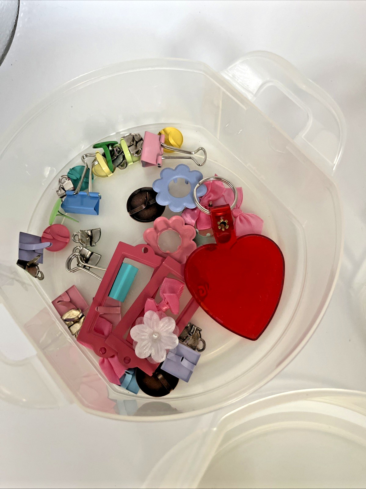 Sterilite Stack & Carry 3- Layer Storage Container Used comes with Craft Items