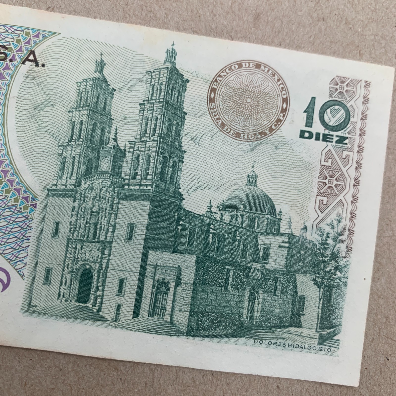 🇲🇽 Mexican 10 Pesos Banknote. Miguel Hidalgo The Church of Dolores Mexico
