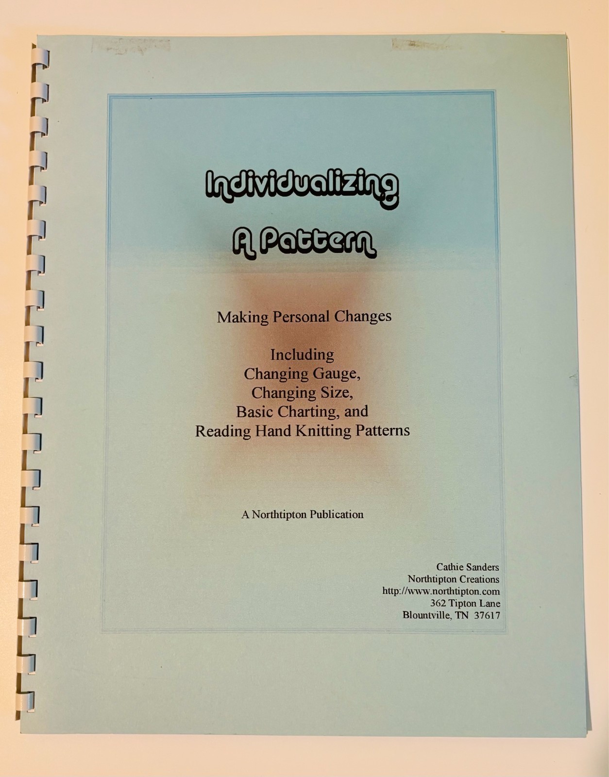 Knitting Instruction Books: Individualizing and Customizing Knitting Patterns