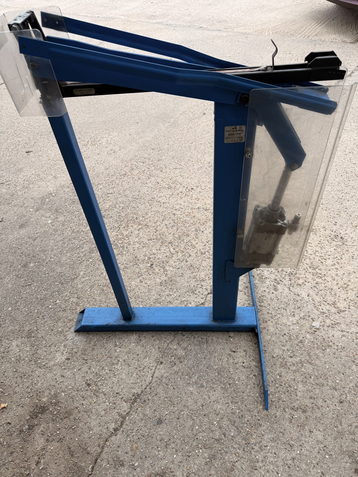 Heavy Duty Pneumatic Industrial Box Stapler Josef Kihlberg B561PN