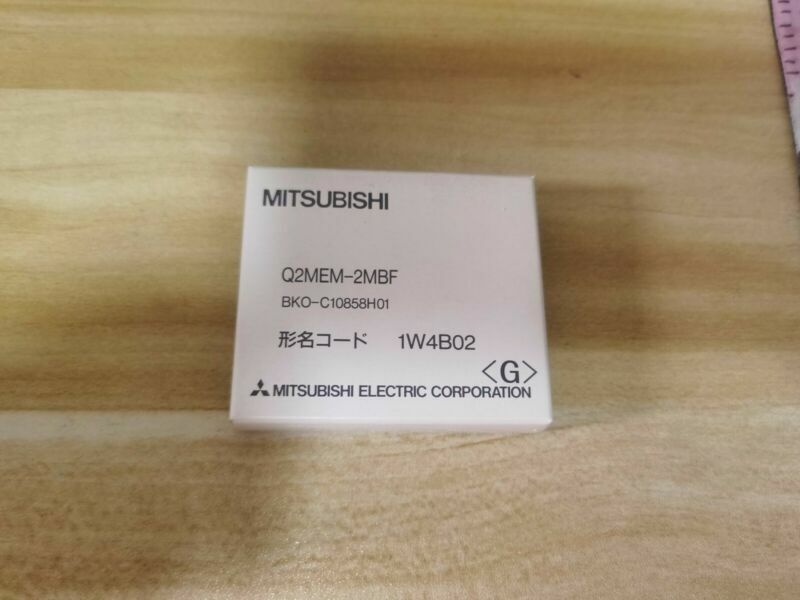 1PCS Mitsubishi Q2MEM-2MBF Q2MEM2MBF Memory Card -New Free Shipping *TT