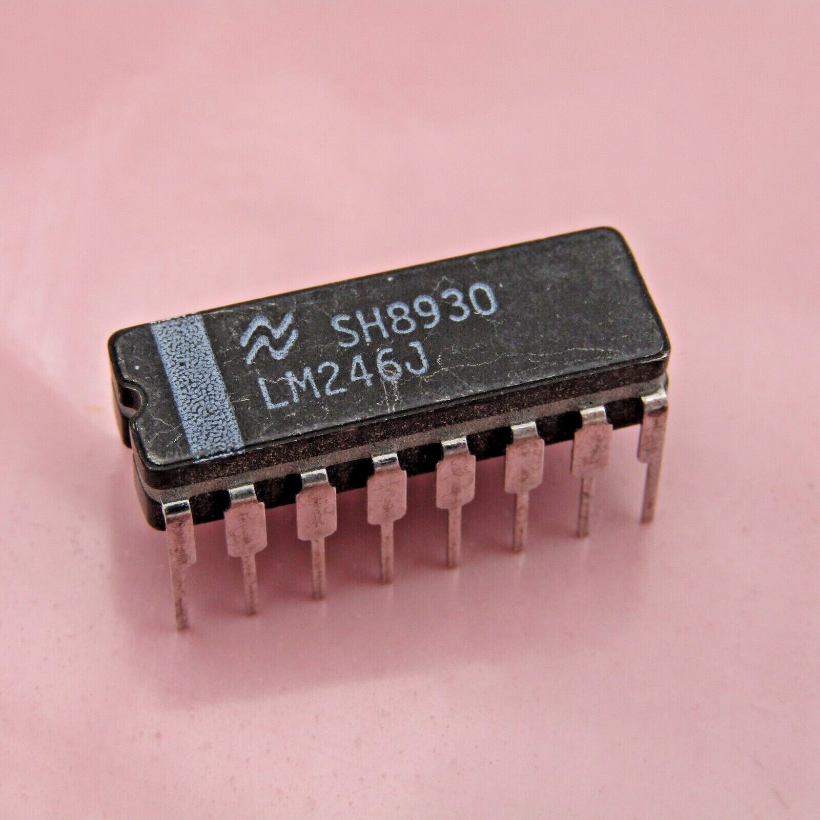 LM246J LM246 National Semiconductor Quad OP Amplifier Ceramic Dip NOS