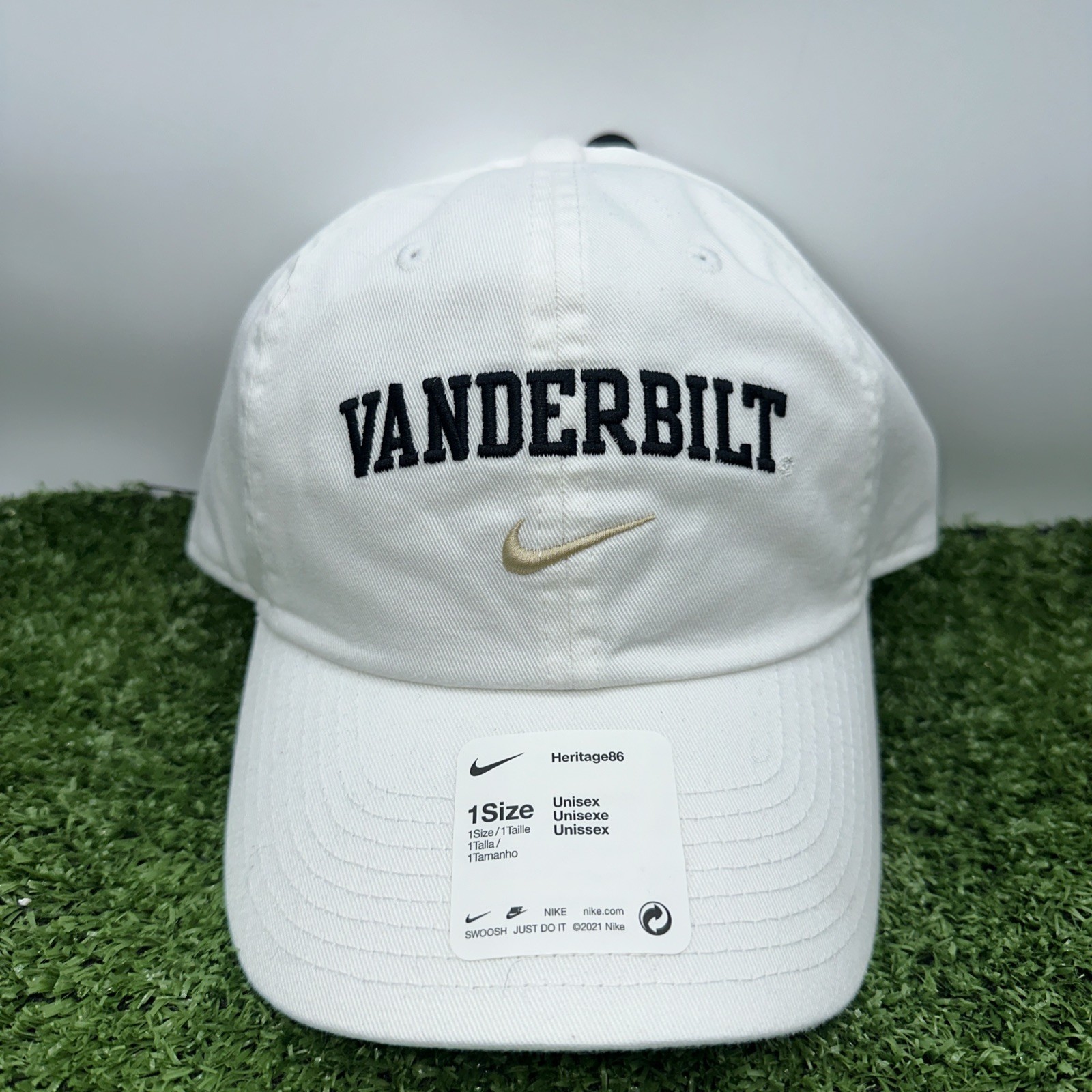 Nike Vanderbilt Commodores Heritage86 Dri-Fit White Adjustable Strapback Hat Cap