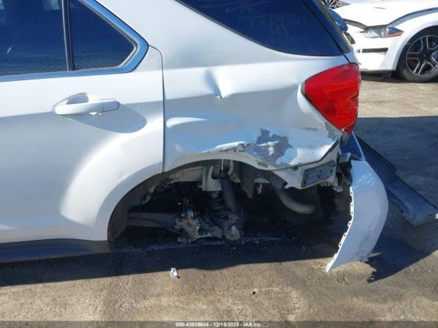 EQUINOX 2014 Glove Box 4938225
