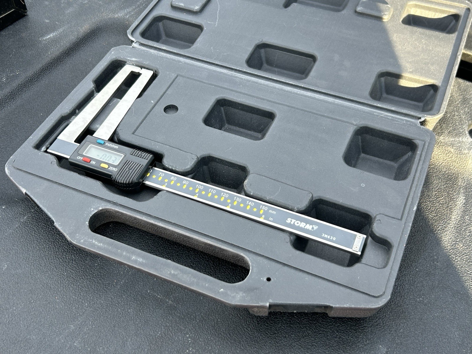 Storm Electronic Digital Rotor Gauge Tested Working
