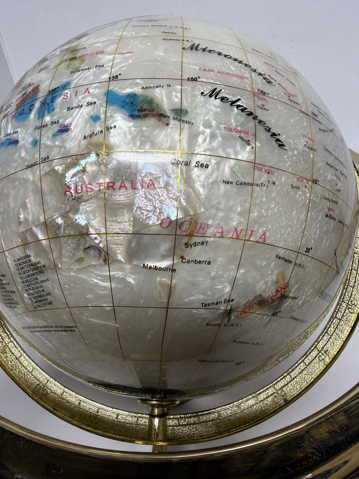 World Globe- Decorative Desktop Globe Gold Frame with Compass