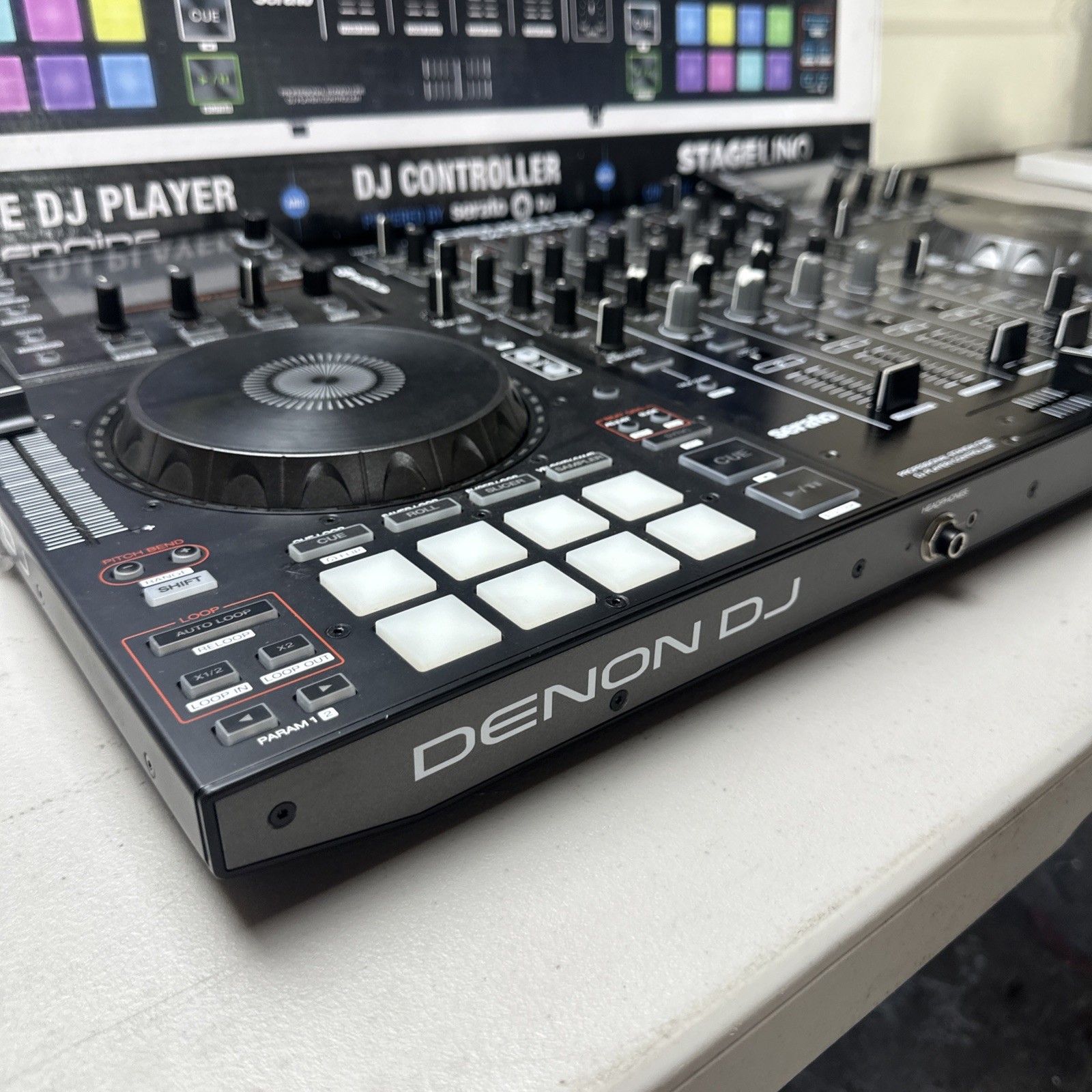 Denon DJ McX8000 Professional Standalone DJ Controller - READ DESCRIPTION