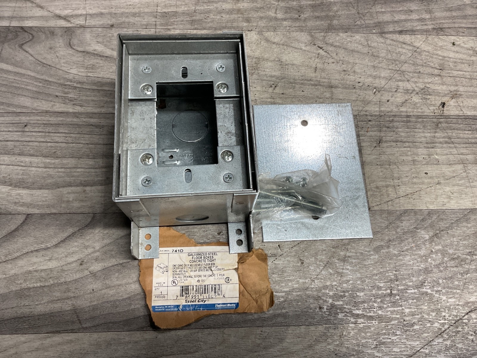 Steel City/Thomas&Betts Galvanized Steel Floor Box #311A164PR2