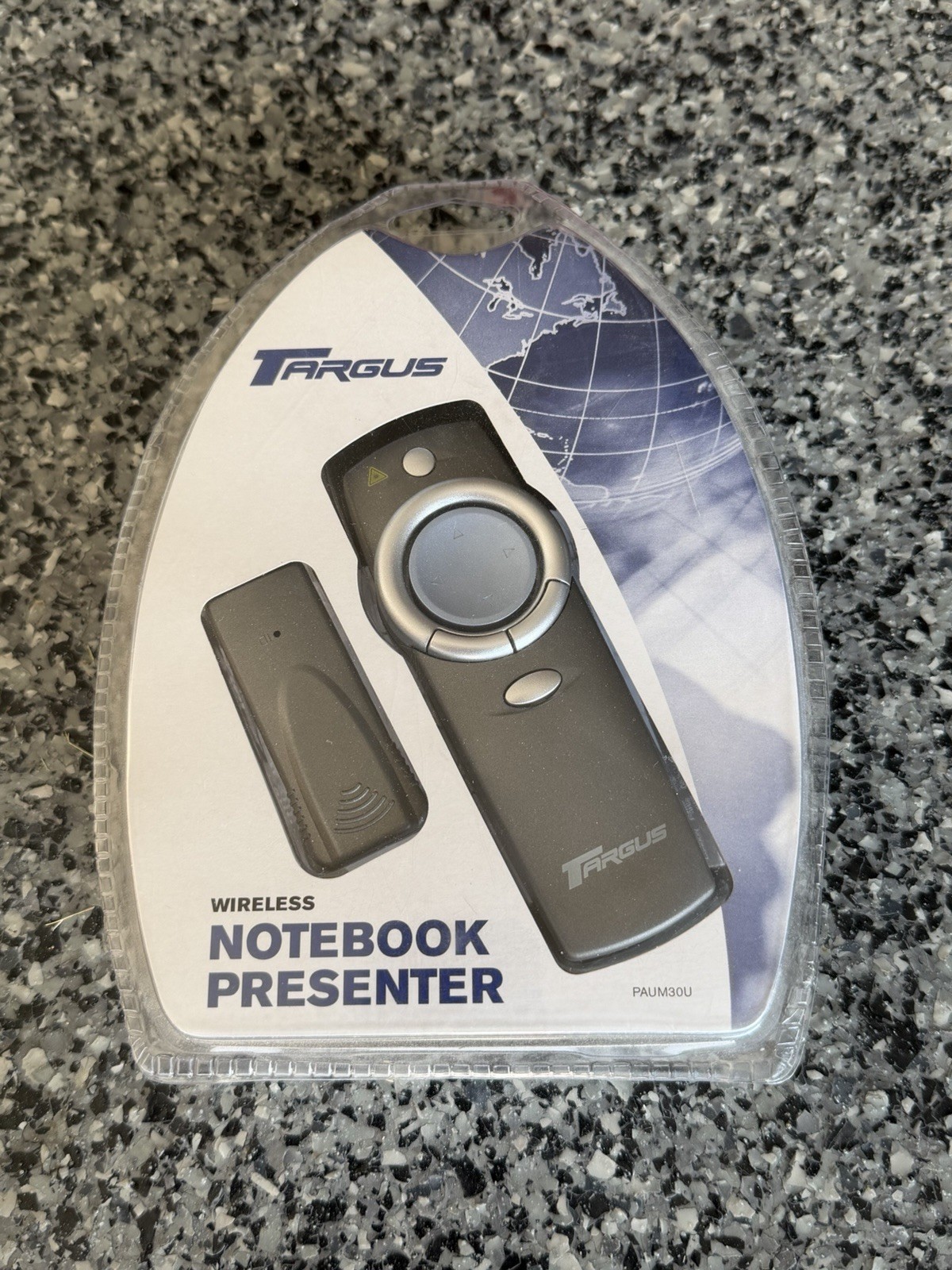Targus Wireless Remote Presenter PAUM30 with USB Receiver & Laser Pointer