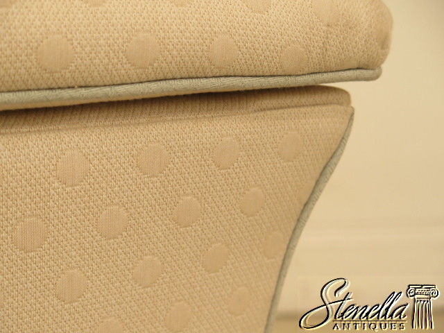 38684E: Large White Upholstered Flip Top Ottoman Or Chest Coffee Table