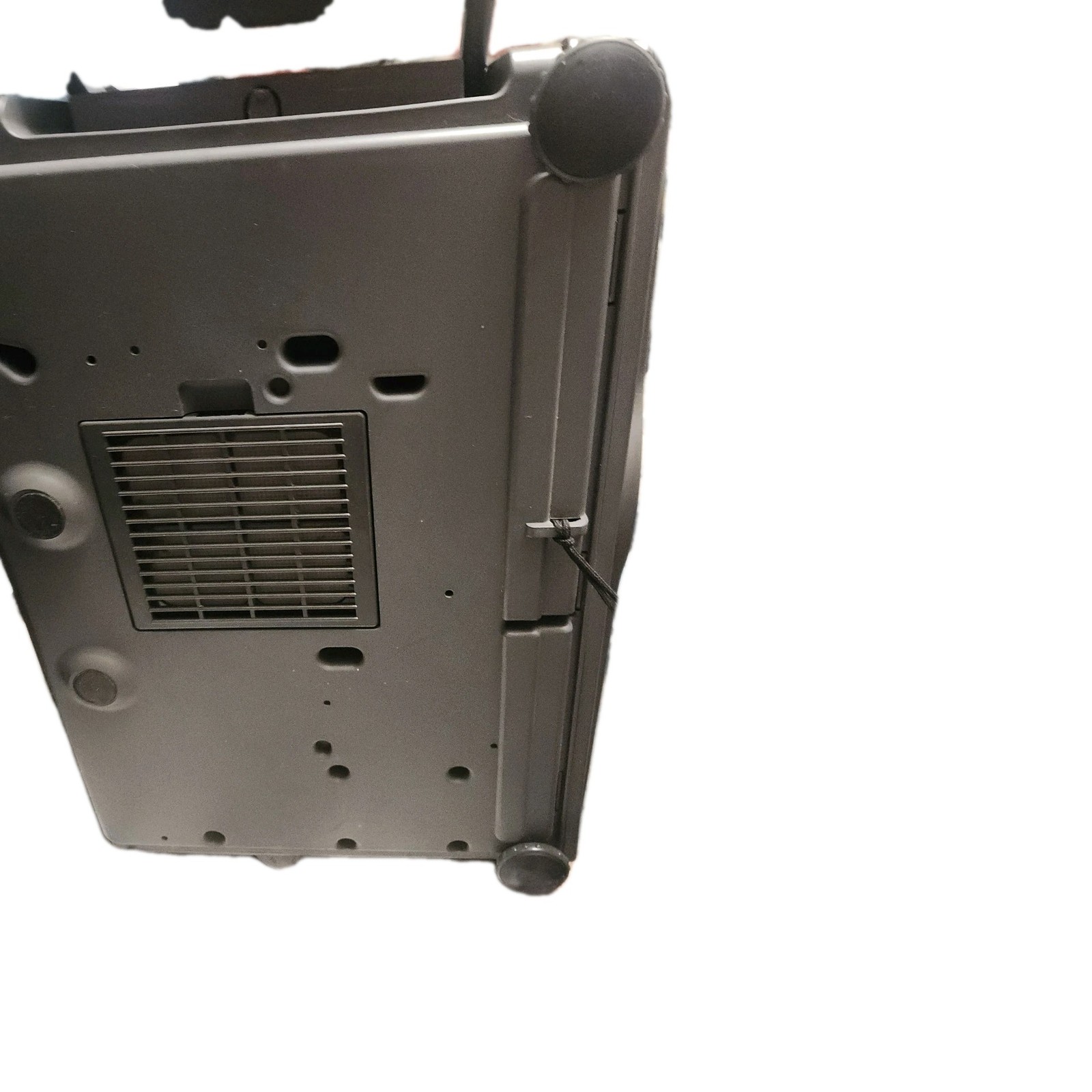 Panasonic PT-L595U LCD Projector - 1024x768 | Used