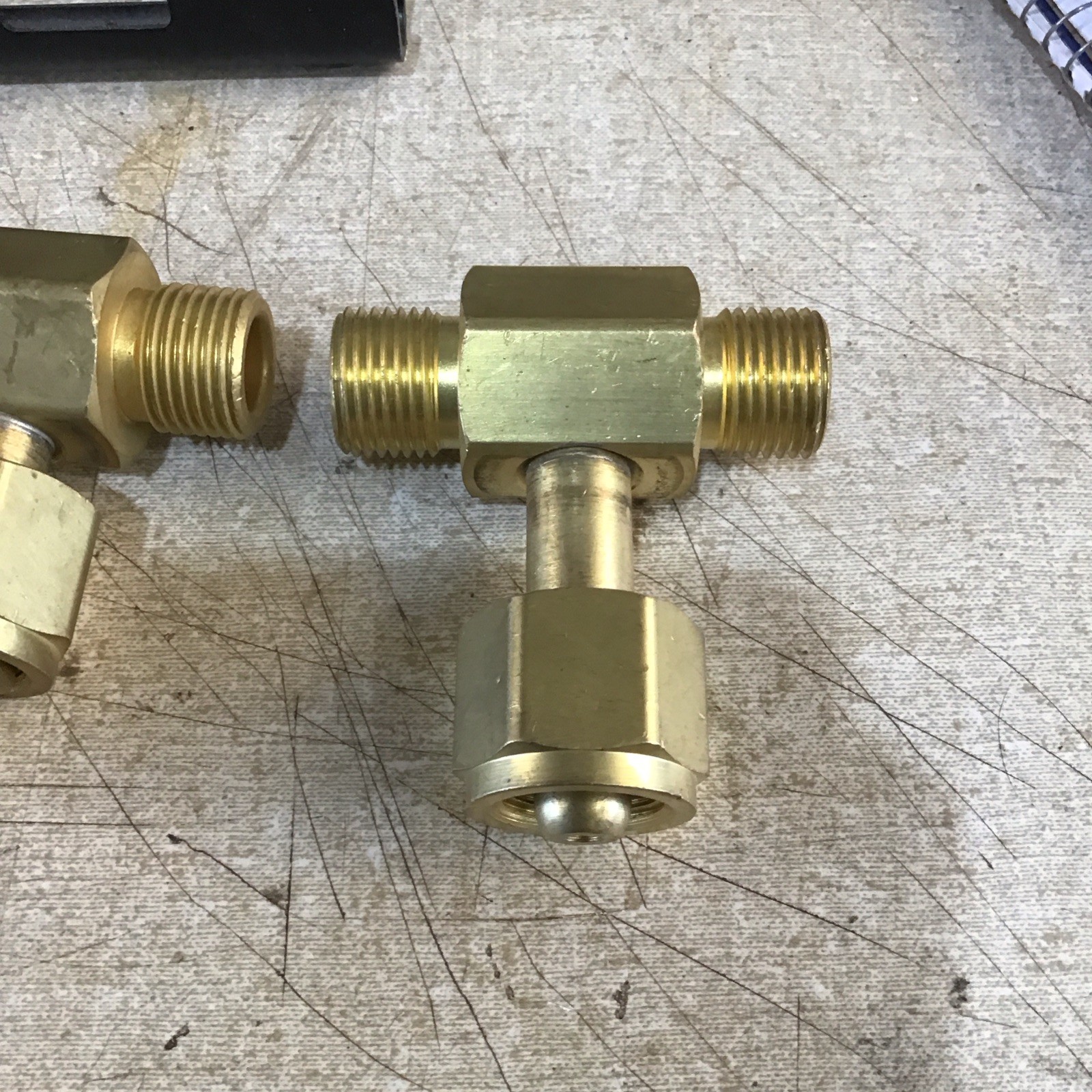 Lot Of Three (3) Breathing Air Y Adaptor, Coupler Tee, CGA 346 Manifold