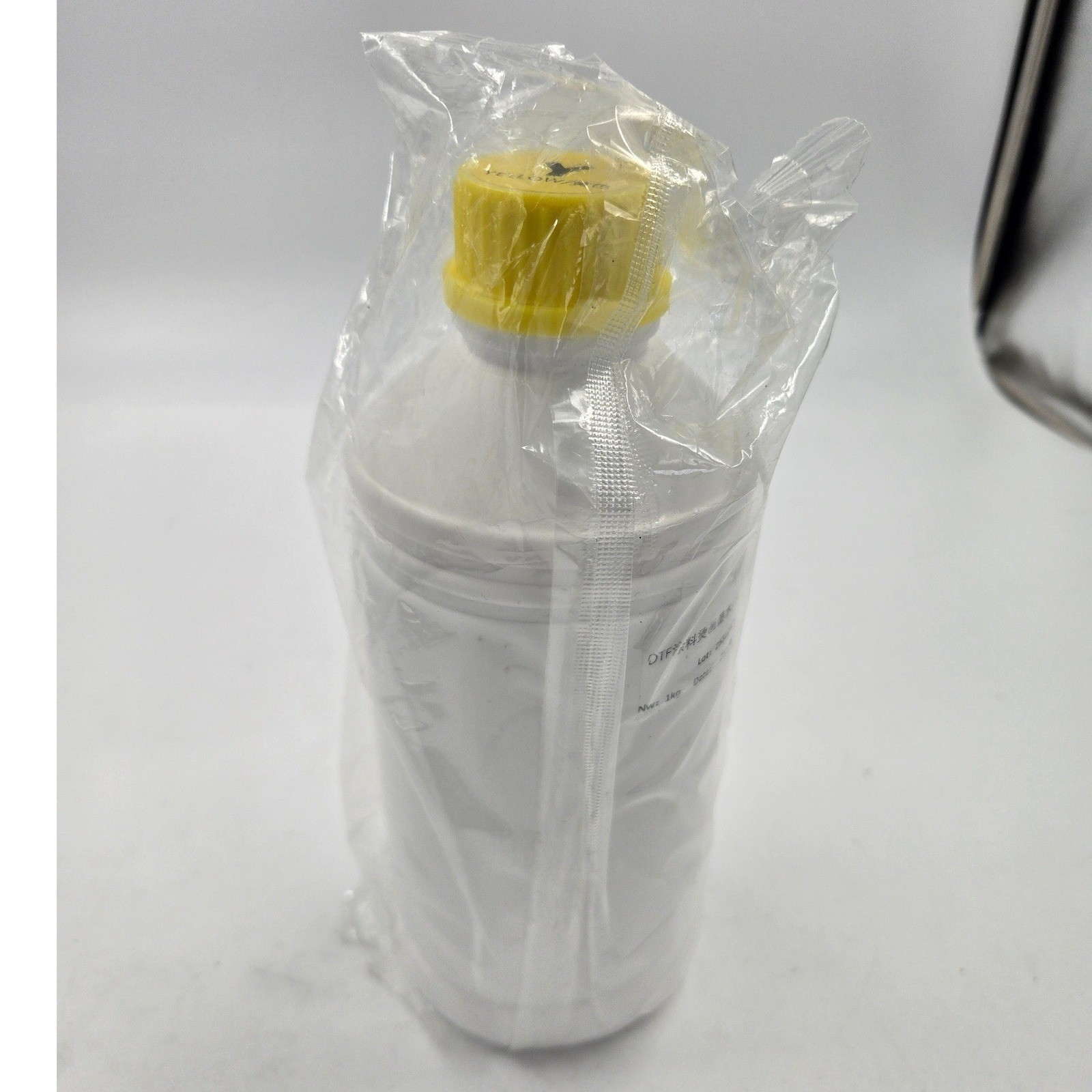 DTF Yellow Pigment Ink 1kg Bottle for Textile Heat Transfer Printing YL 251107