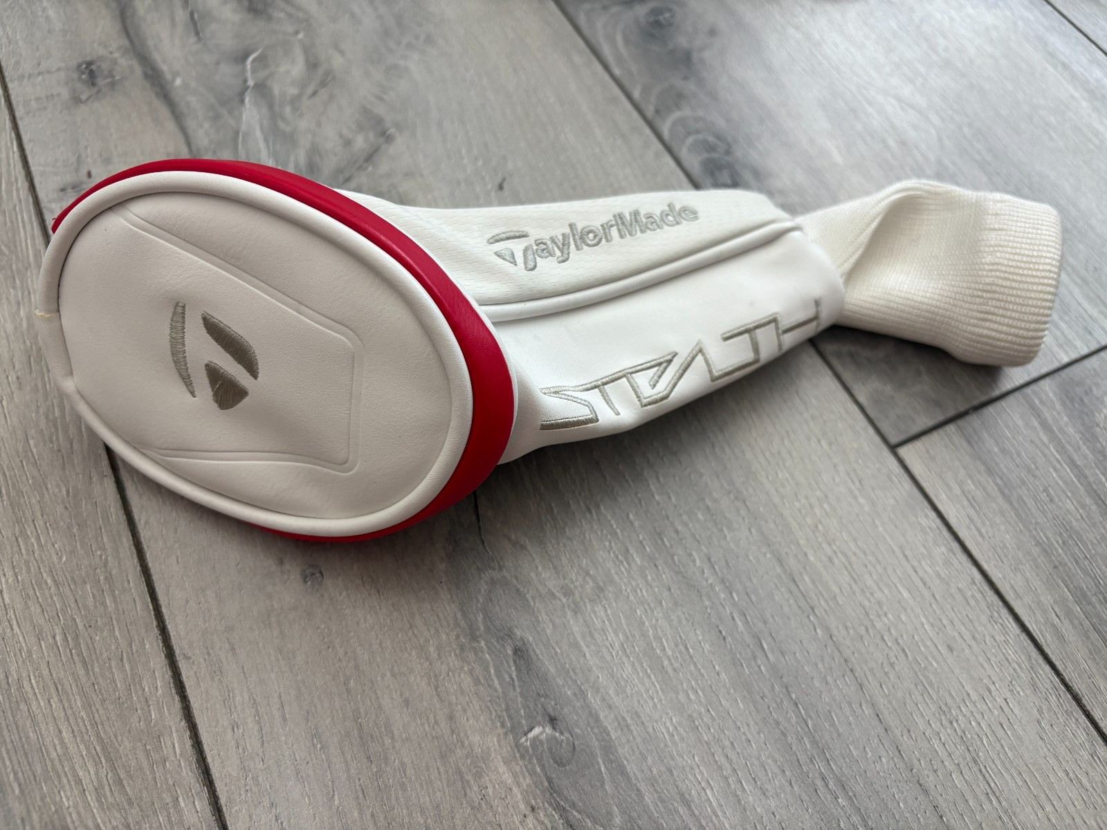 TaylorMade Stealth Hybrid Rescue White Womens Ladies Headcover - Adj Tag #