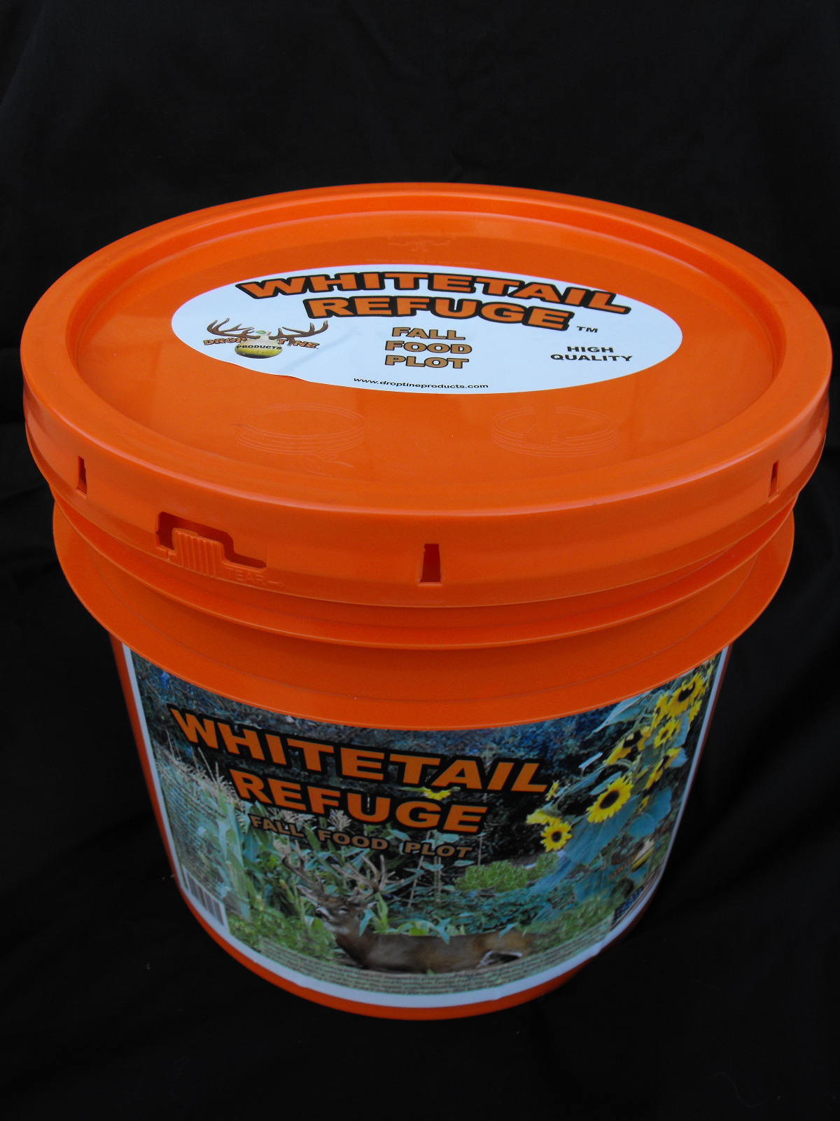 Whitetail Refuge Fall Food Plot 20lb Bucket by Drop Tine Products plants 1 acre.