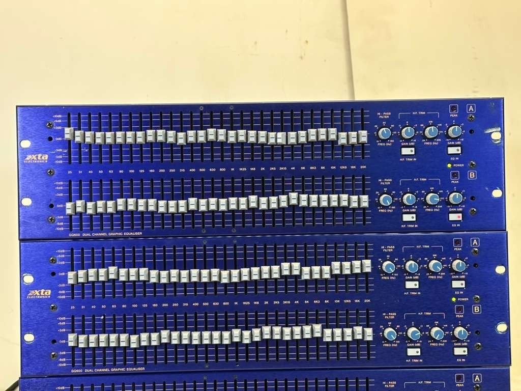 XTA GQ600 DUAL CHANNEL GRAPHIC EQUALIZER #7319 (ONE) THS