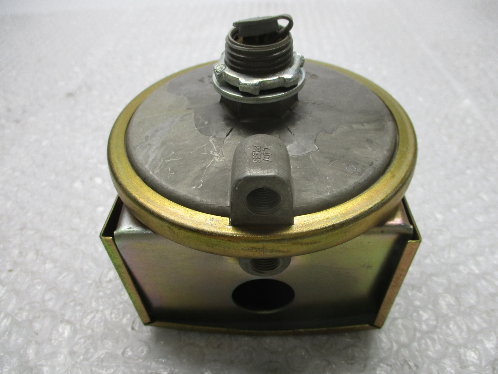 DWYER 1823-20 PRESSURE SWITCH UNMP