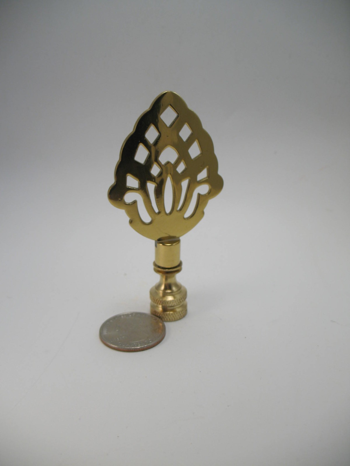 Lamp Finial Brass Pineapple Symbol T592