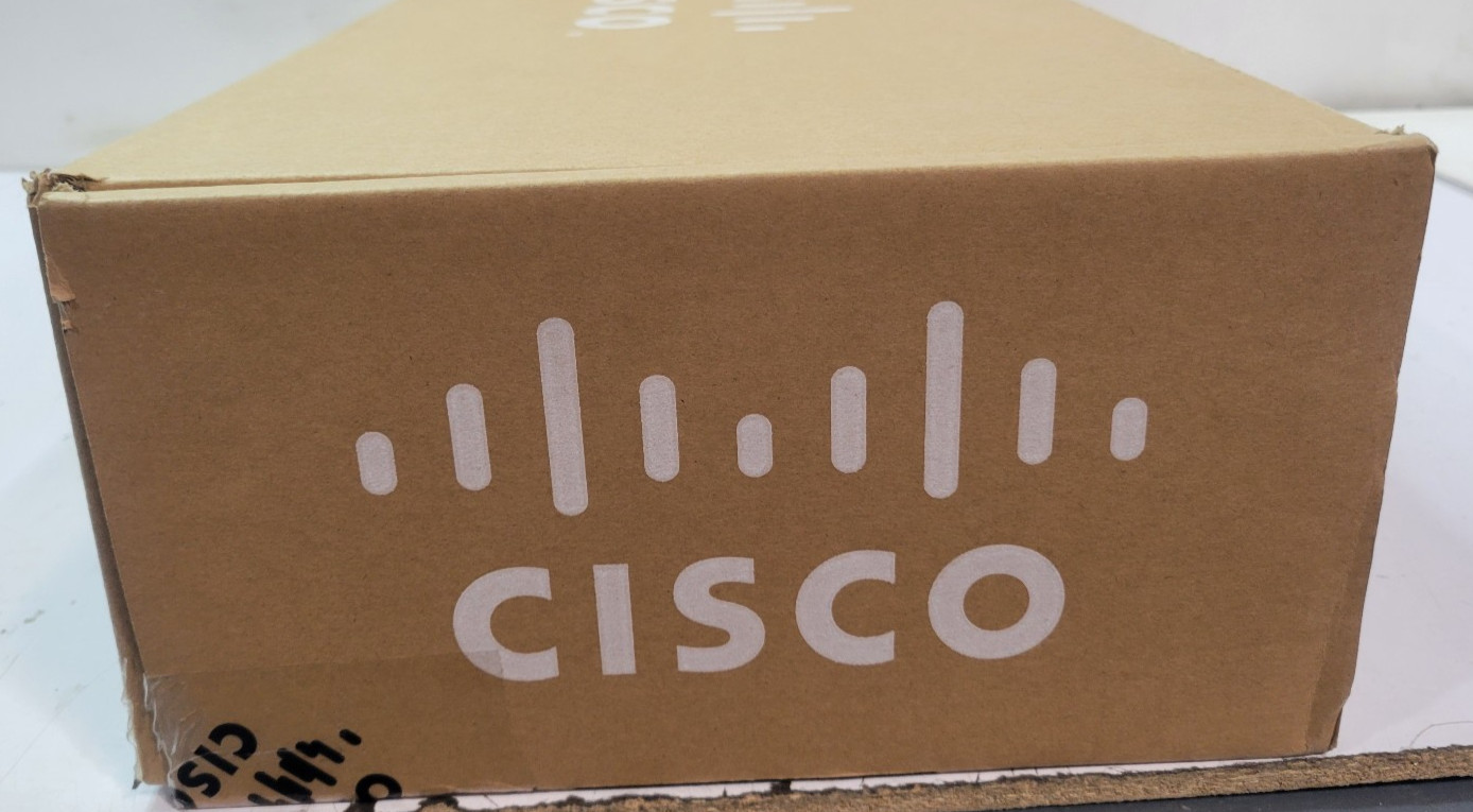 Cisco Webex Room Kit Mini / TTC7-26 / 68-102187-01 - New Open Box
