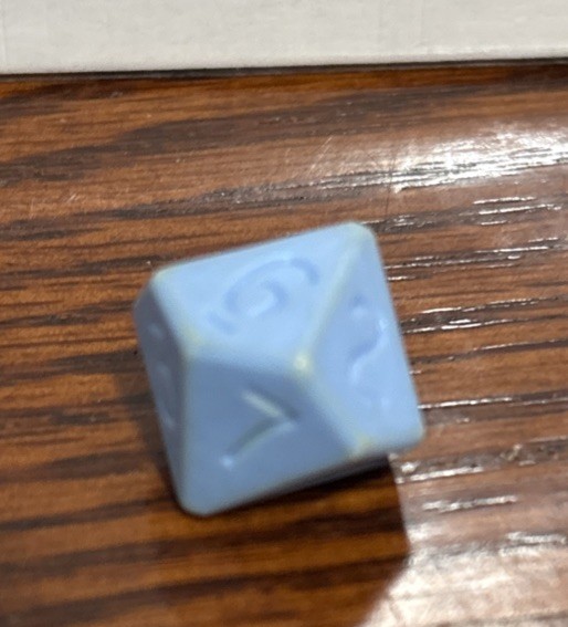Dice Mentzer Light blue d10 & Dungeons & Dragons