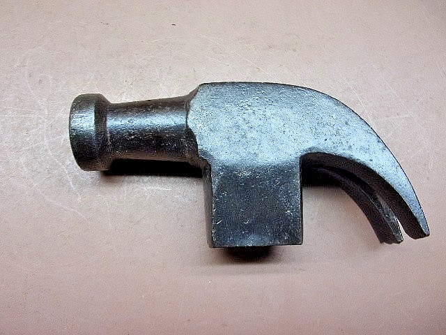Vintage Unbranded Small 1 Lb. Curved Claw Hammer Head 4 1/2" Wide Clean & Ready!