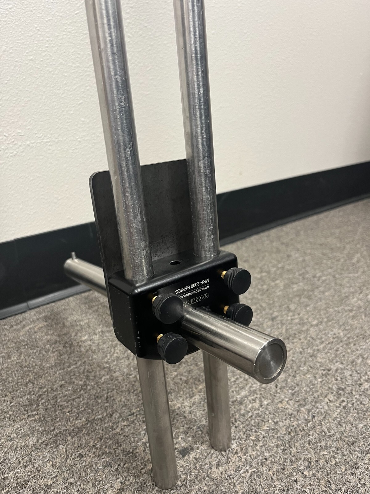 MRP-2003-7, External / Internal Crest Diameter Gage 2-3/8"- 36" , 7″ reach.