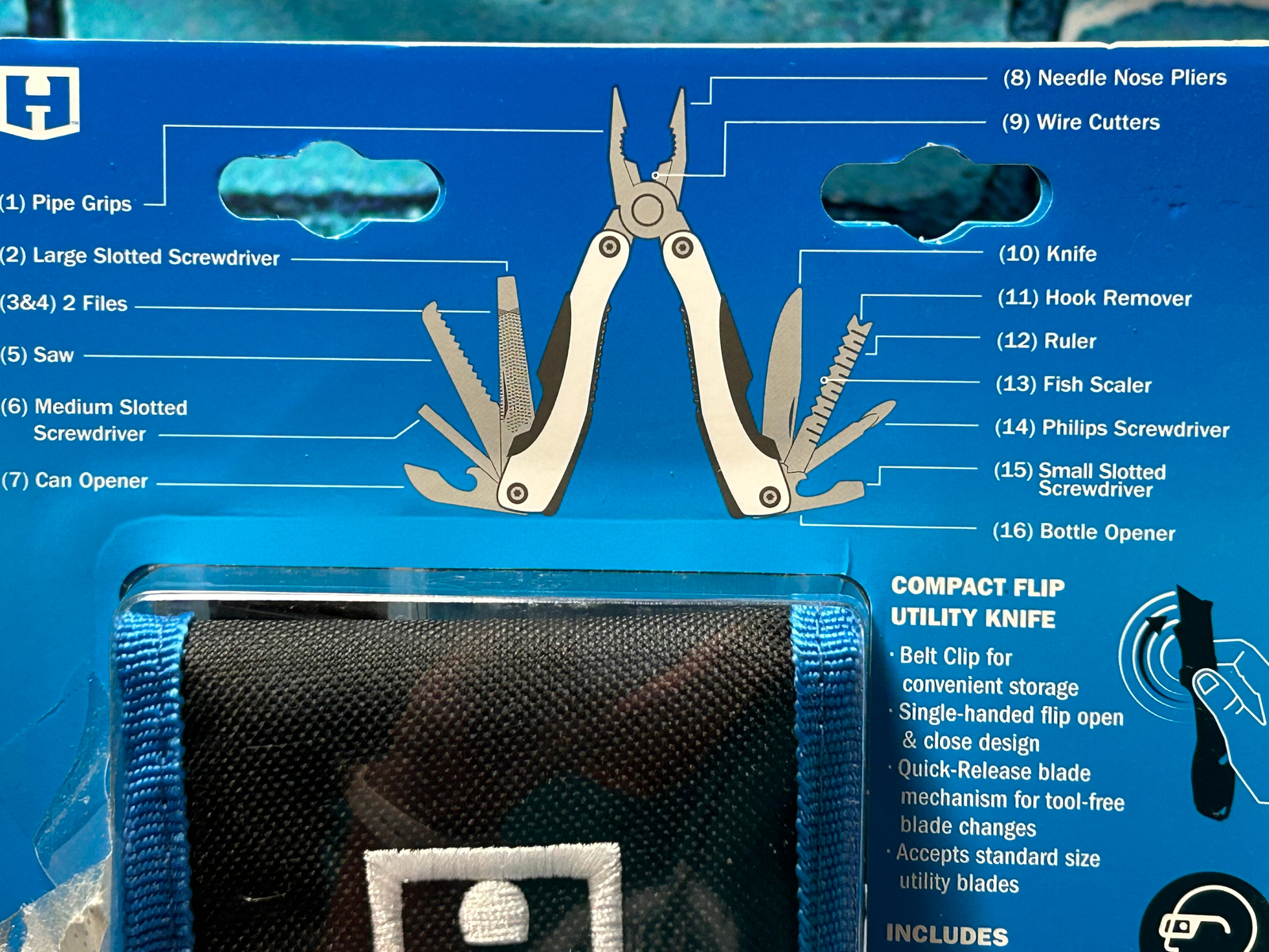 16-in-1 Multitool and Compact Flip Utility Knife