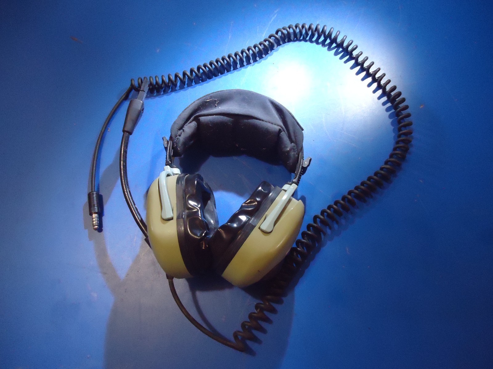 David Clark Model H20-16 Pilot  Headset Used