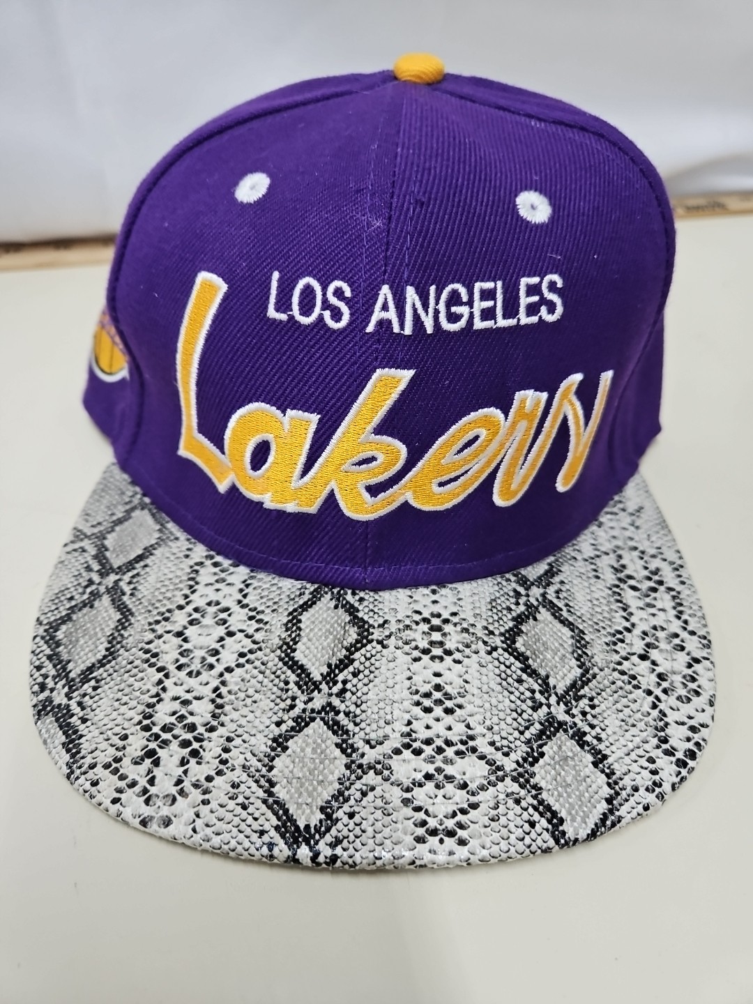 Mitchell & Ness Los Angeles Lakers RSVP Gallery Don Snakeskin Hat Strapback NOS
