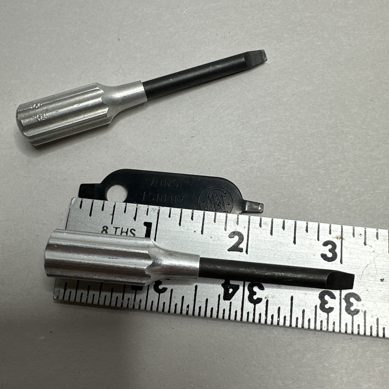 Vintage Smith & Wesson Sight Tool + 2 Screwdrivers S&W Gun Smithing Tools