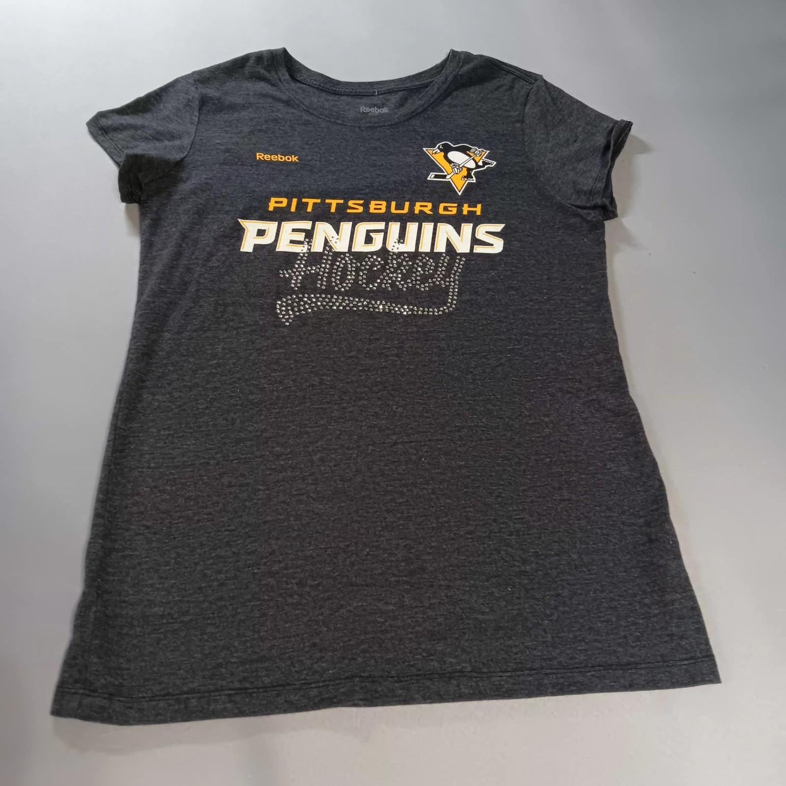 Pittsburgh Penguins Hockey Women's T-Shirt Heather Gray Size XL NHL