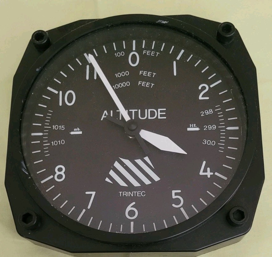 Trintec Classic Altimeter 6" Aviation Wall Clock 9060 Aircraft Instrument Tested