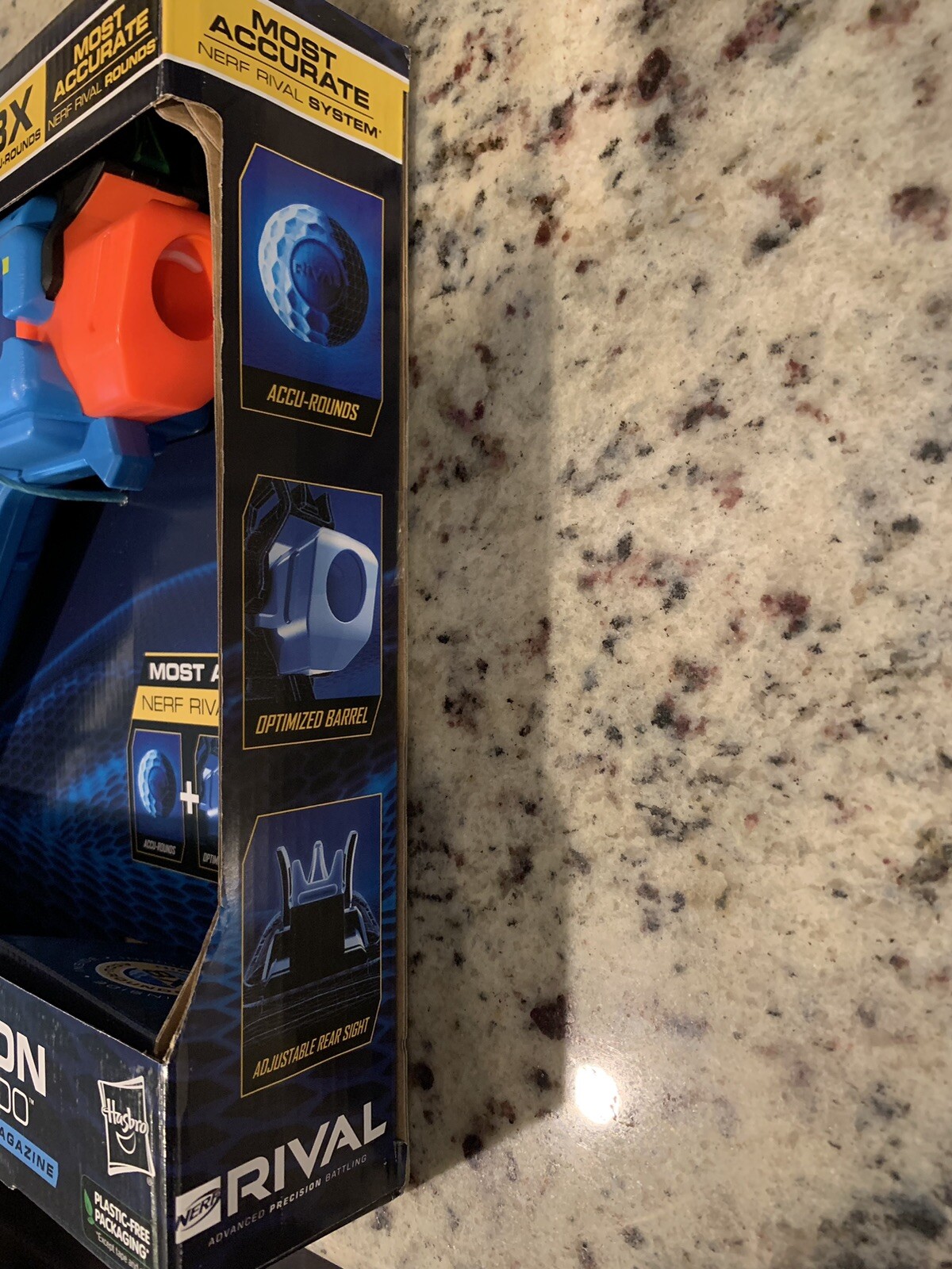 Nerf Rival Vision XXII-800 Blaster, 8 Nerf Rival Accu-Rounds