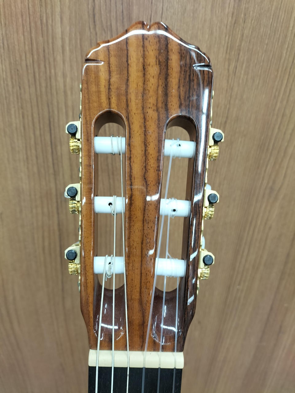 Raimundo Mod.528E Classical Guitar Safe delivery from Japan