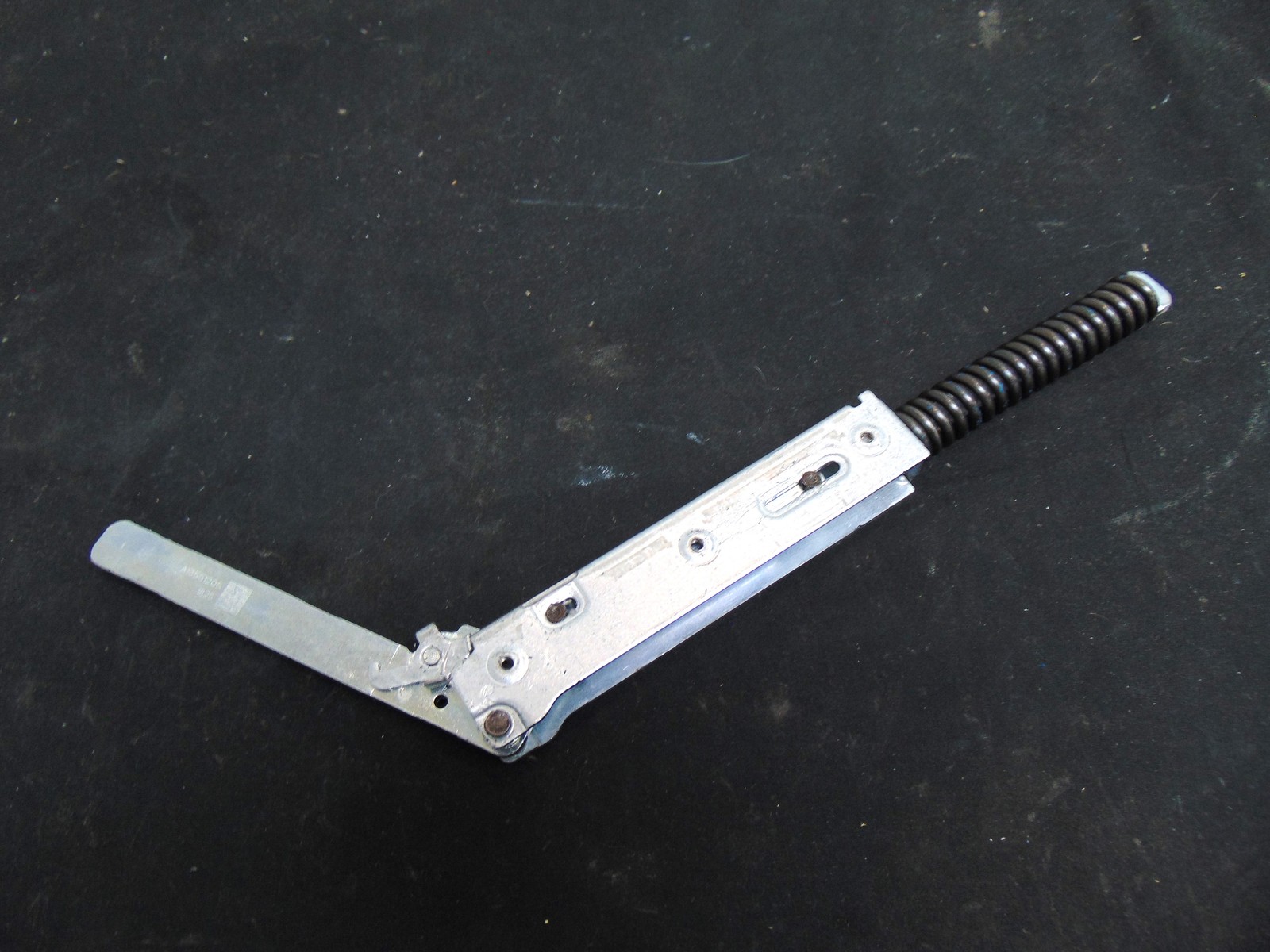 Frigidaire Electric Range GCFI3060BFF Hinge 5304533841