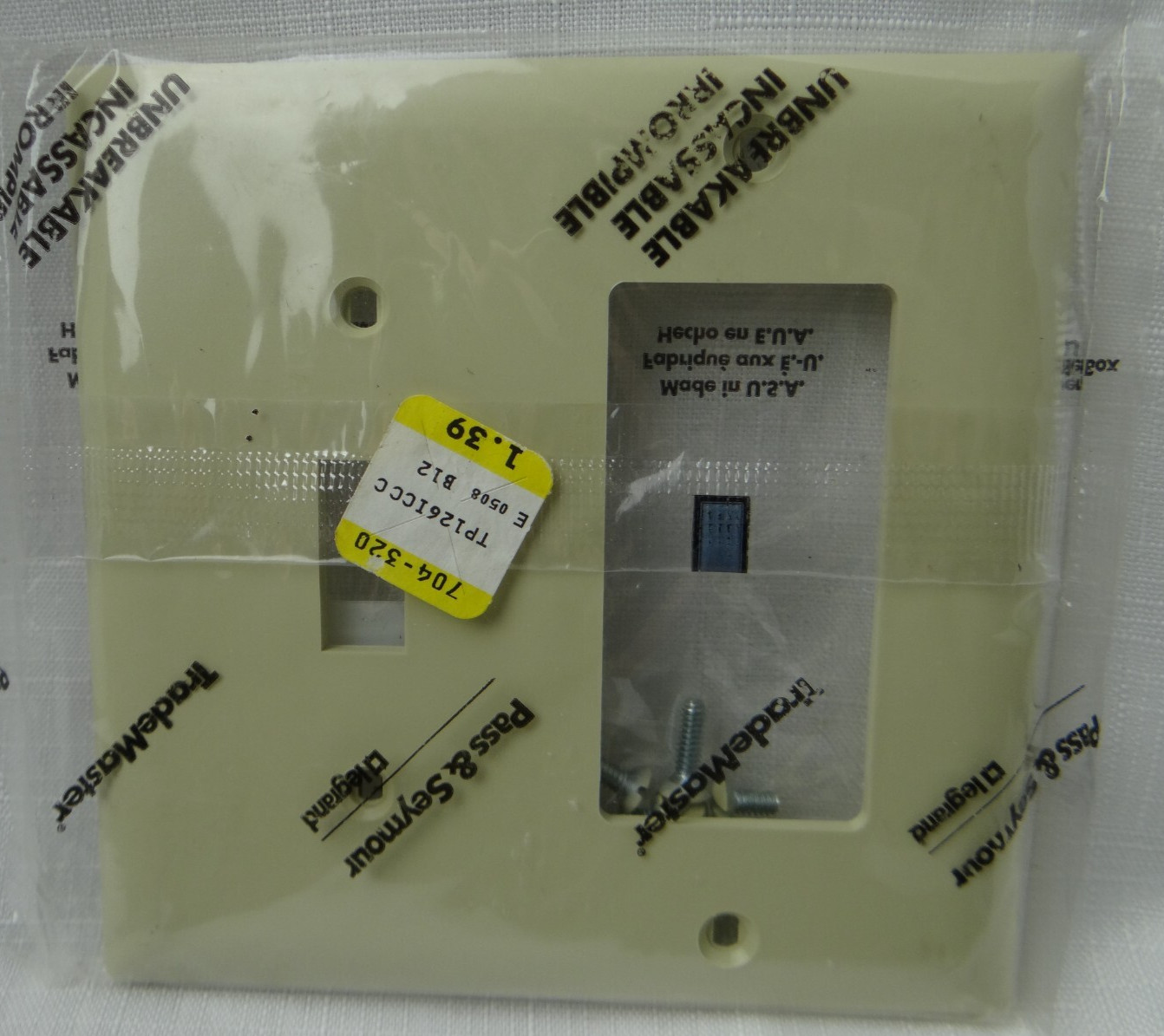 Wallplate 2 Gang Toggle Decorator P&S TP26-I Ivory Nylon Trademaster Unbreakable